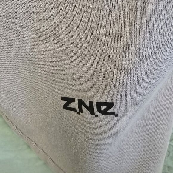 Adidas Jogger Pants Large ZNE Woven Pants Joggers Purple High Waist Trackpants - Picture 4 of 13